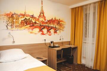 Стандартный номер с одной двухспальной кроватью №302 в Отеле Tyumen Time Hotel
